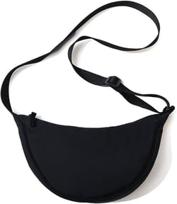 Nylon Crescent Bag for Women Men, Crossbody Bag Women's Crescent Moon Bag with Adjustable Shoulder Strap for Shopping Black
